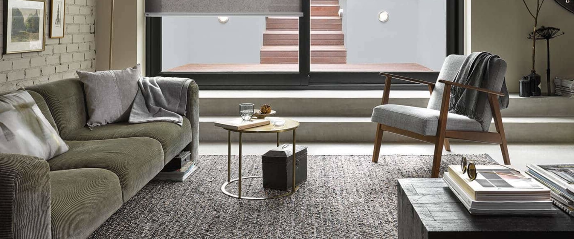 Transform Your Space with Stylish Bedroom Blind Designs